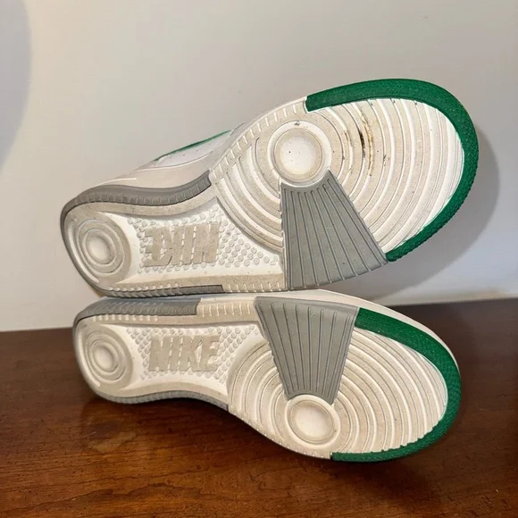 NIKE WOMENS GAMMA FORCE Womens "Malachite" DX9176 106 Size 9.5 - Picture 2 of 8